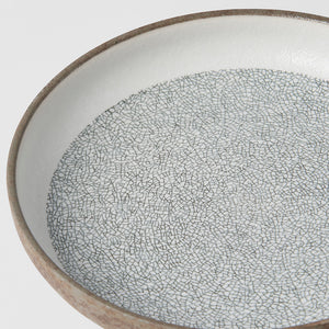 Plate with High Rim Crazed Grey 22cm · €20 · CURATED BY EYEDS