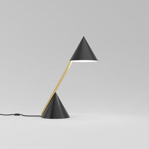 Open image in slideshow, Hat Light 444 Desk Light · €750 · ATELIER ARETI | CURATED BY EYEDS
