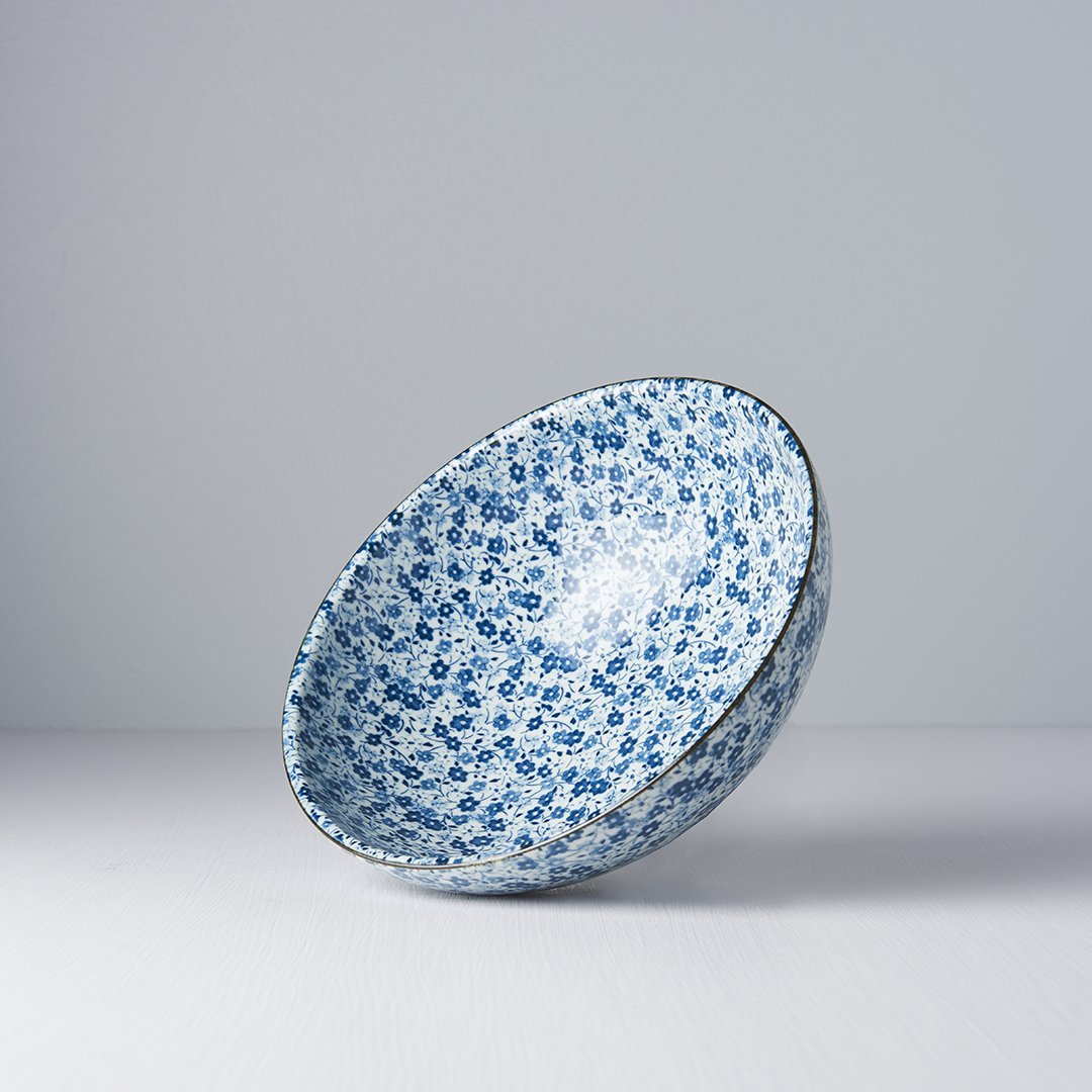 Bowl Blue Daisy Pattern 21.5cm · €18 · CURATED BY EYEDS