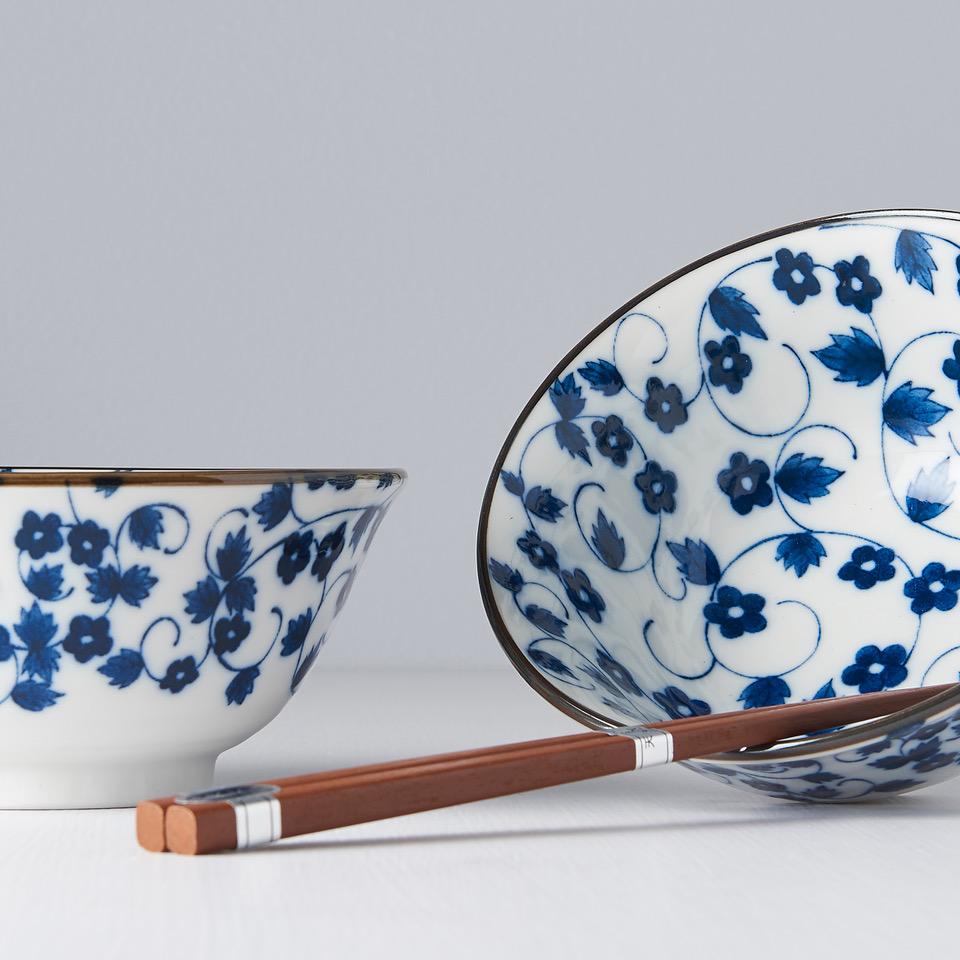 White Sushi Bowl Set with Blue Daisy Pattern · €30 · CURATED BY EYEDS