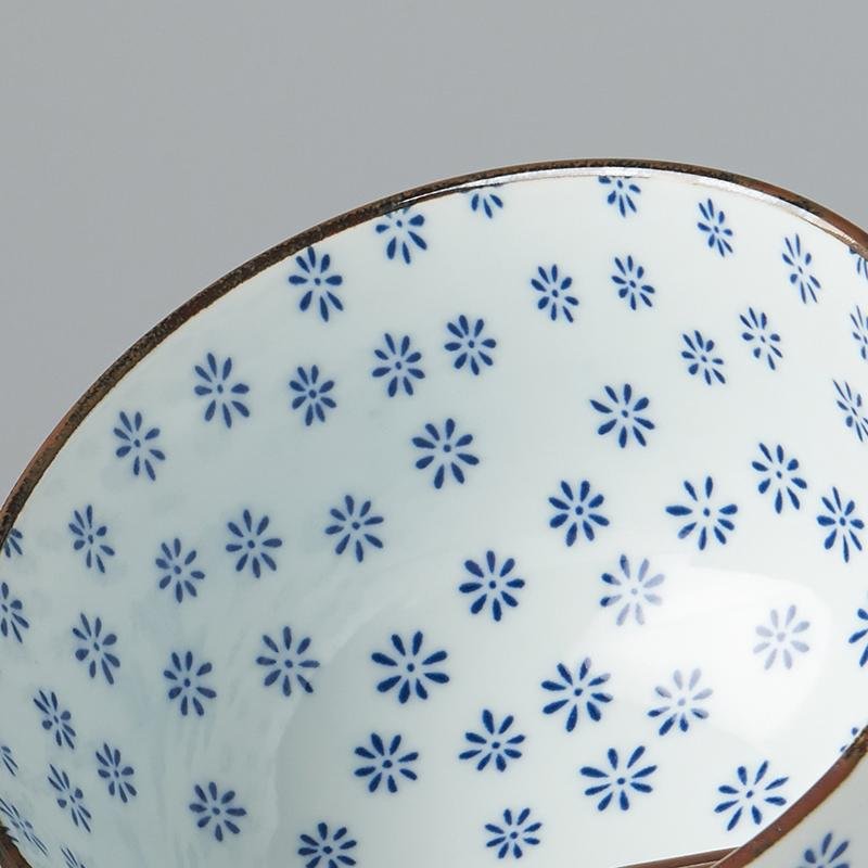 White Sushi Bowl Set with Blue Snowflake Pattern · €30 · CURATED BY EYEDS