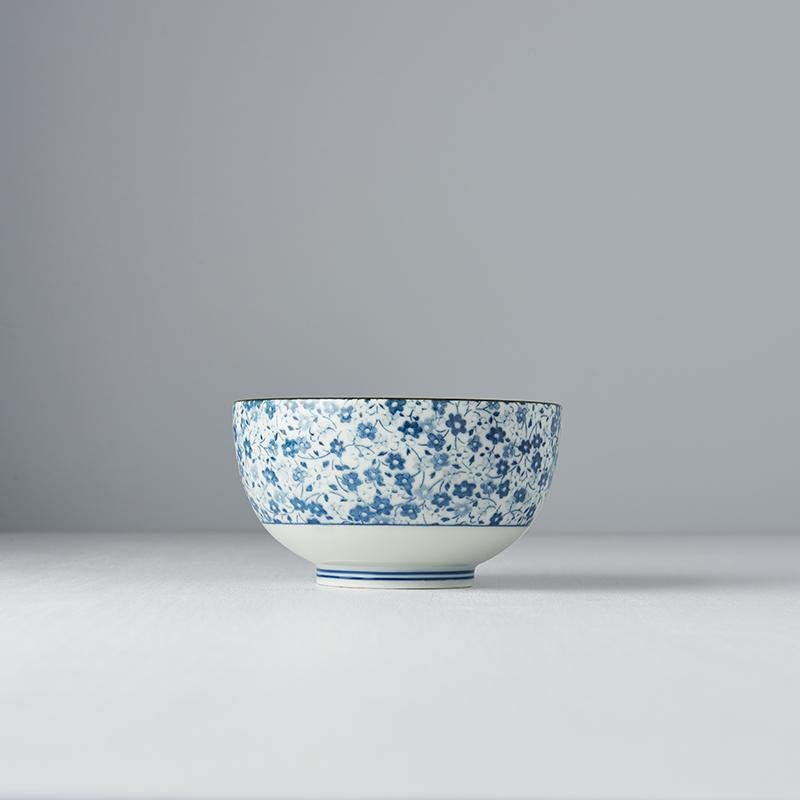 Medium Bowl Blue Daisy 13cm · €10 · CURATED BY EYEDS