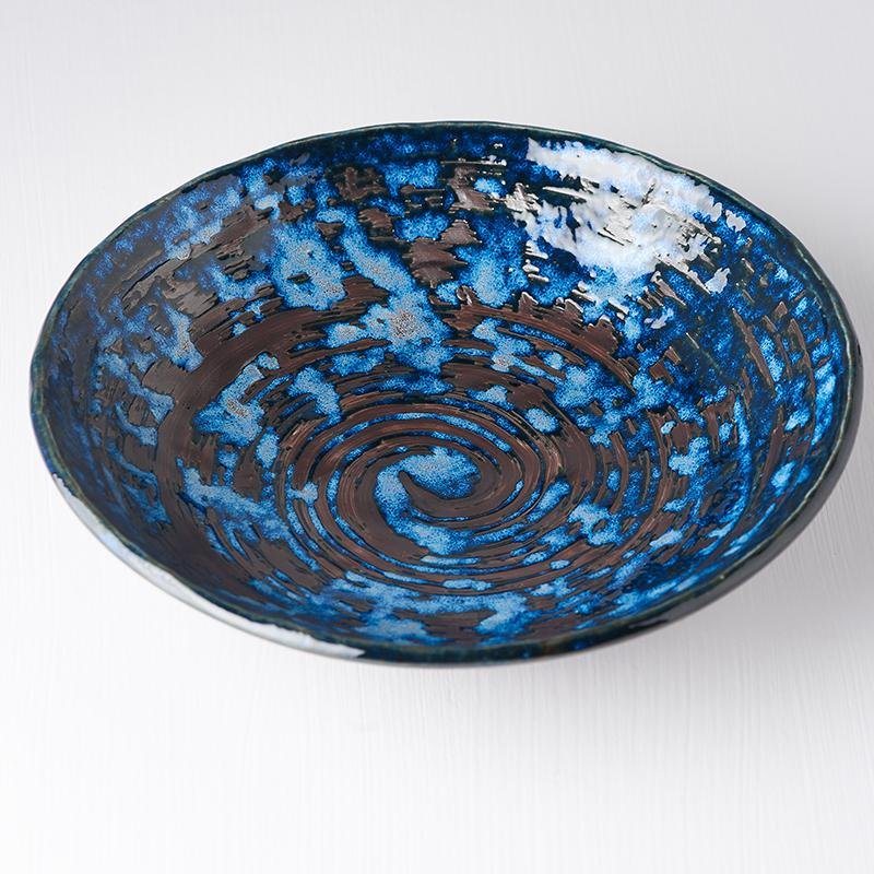 Uneven Large Bowl Copper Swirl 24cm · €20 · CURATED BY EYEDS
