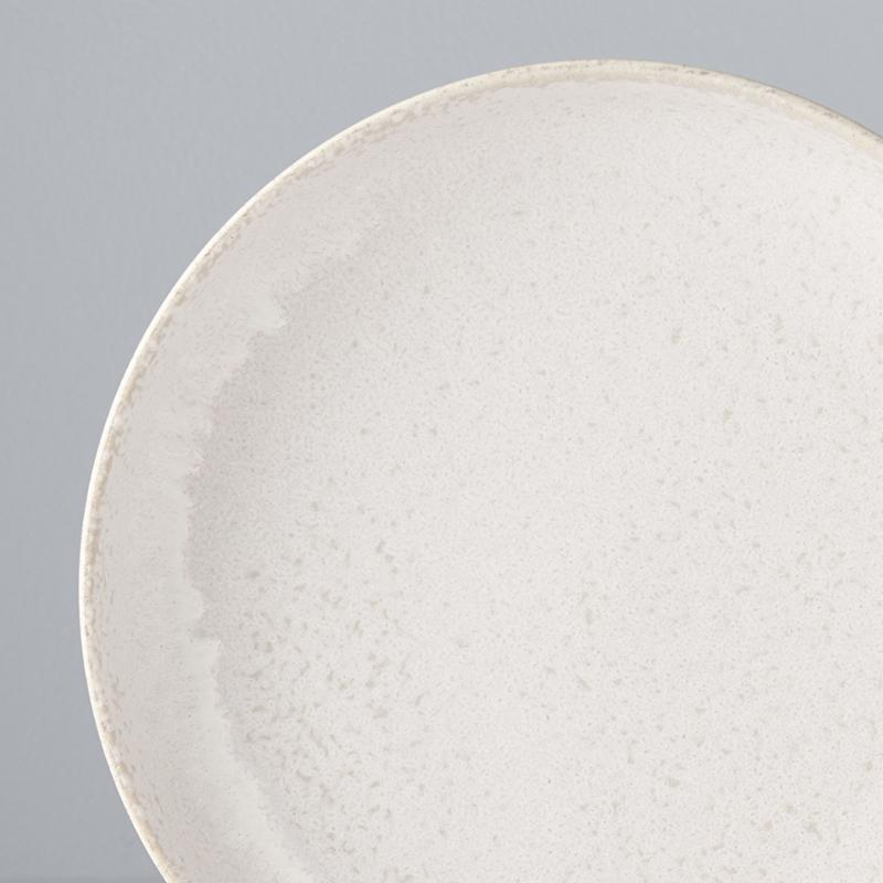 Plate with High Rim White Fade 20cm · €21 · CURATED BY EYEDS