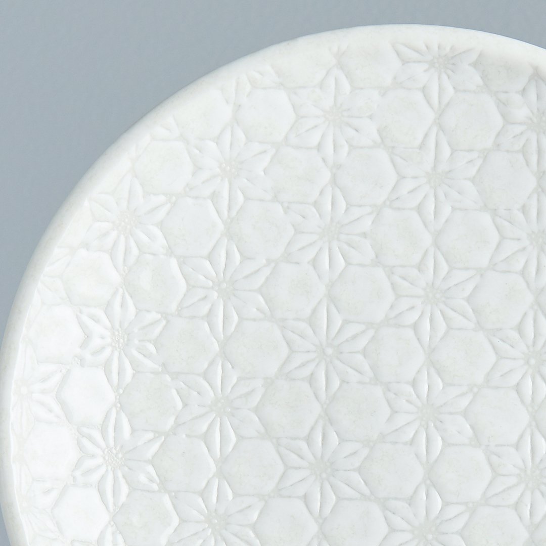 Round Plate White Star 17cm · €10 · CURATED BY EYEDS